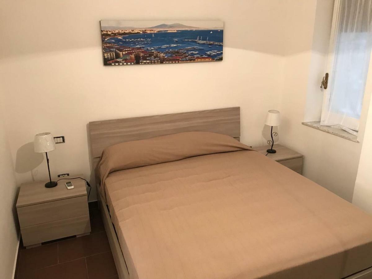 Casetta Belvedere Napoli Esterno foto