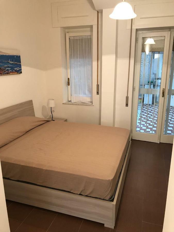 Casetta Belvedere Napoli Esterno foto